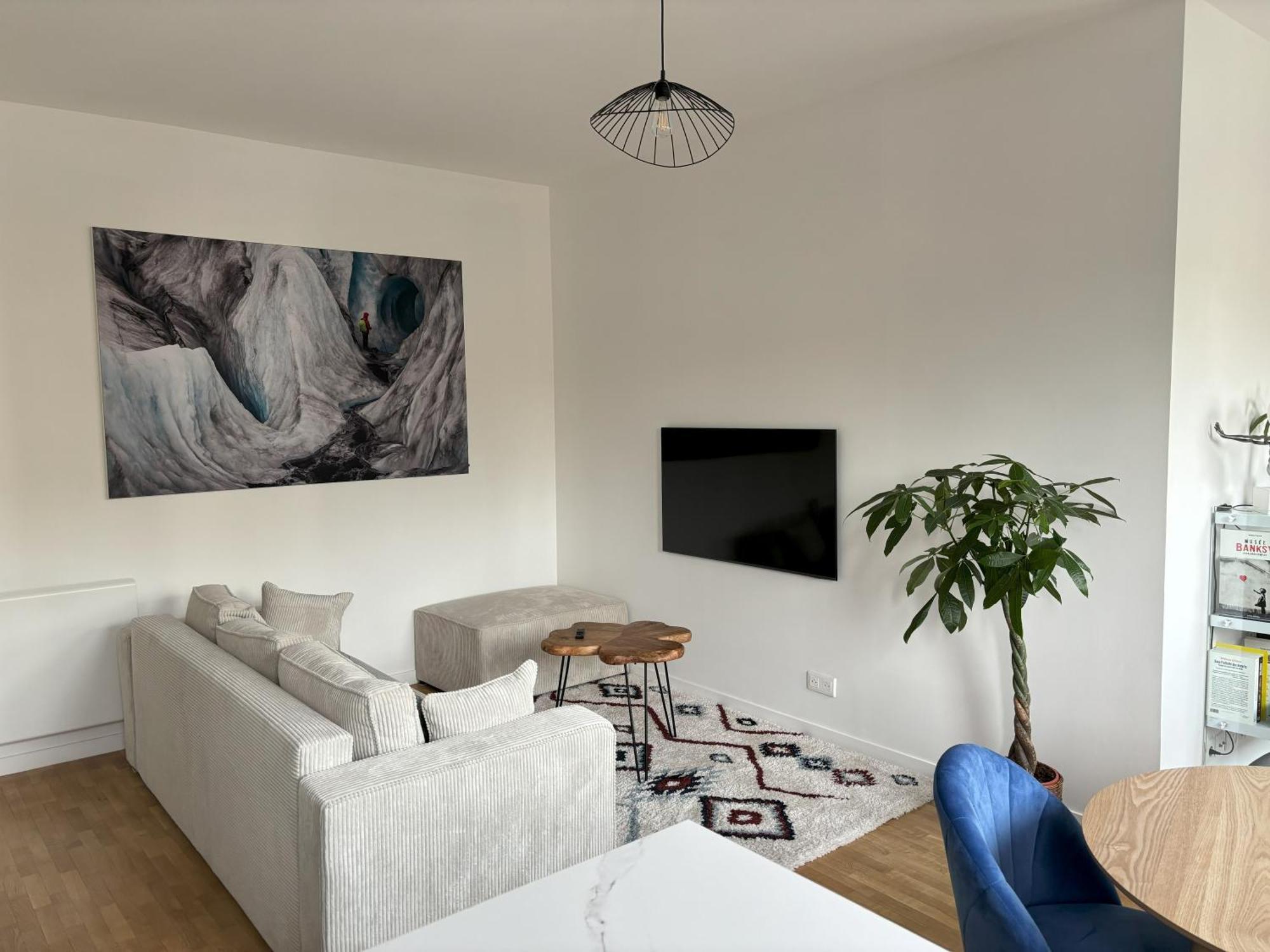 Le Boudoir - 2 Pieces Et Parking Lejlighed Le Plessis-Robinson Eksteriør billede