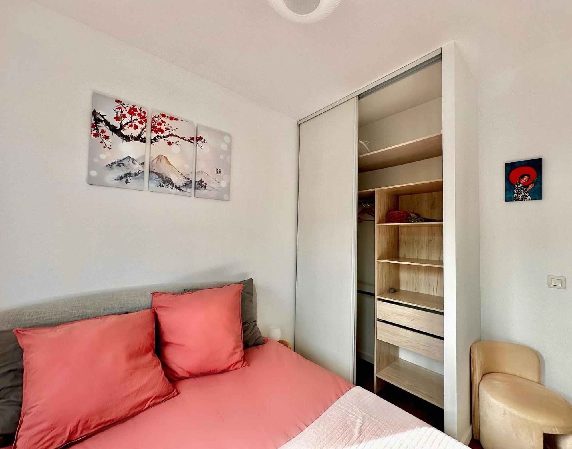 Le Boudoir - 2 Pieces Et Parking Lejlighed Le Plessis-Robinson Eksteriør billede